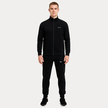 𝑾𝒆𝒂𝒓𝒊𝒔𝒕 𝑪𝒂𝒔𝒖𝒂𝒍 𝑻𝒓𝒂𝒄𝒌𝒔𝒖𝒊𝒕-𝑩𝒍𝒂𝒄𝒌